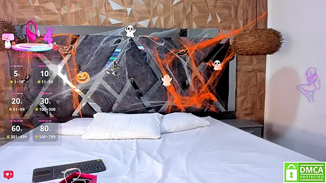 Snapshot of Selene__Lopez_ chatting on October 31, 2025, 8:05 pm Selene  Lopez  online show from October 31, 2025, 8:05 pm