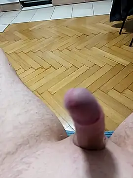 Snapshot of Loneguy111 chatting on October 21, 2025, 12:48 pm Loneguy111 online show from October 21, 2025, 12:48 pm