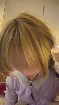 Snapshot of momo-2580 chatting on November 24, 2025, 8:20 pm momo-2580 online show from November 24, 2025, 8:20 pm