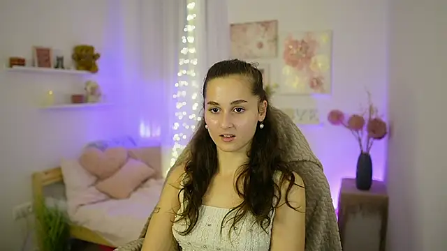 Snapshot of Annita_Grey chatting on October 14, 2025, 6:52 pm Annita Grey online show from October 14, 2025, 6:52 pm