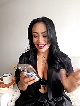 DiosaFortuna online show from April 17, 2026, 12:08 pm