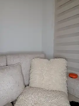 DiosaFortuna online show from February 14, 2026, 10:37 am