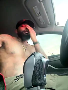 StandOnthatboy online show from October 22, 2025, 12:37 pm