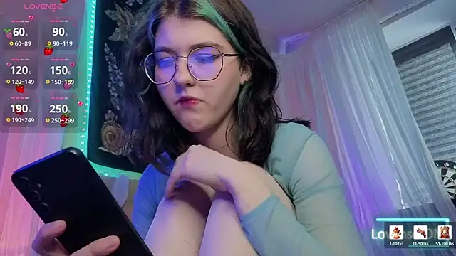 Miko Meow online show from June 7, 2026, 12:32 pm