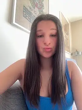 Keri Clark online show from September 28, 2025, 8:10 am