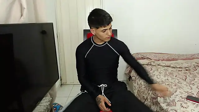 Snapshot of Alex_mojica chatting on October 30, 2025, 5:06 am Alex mojica online show from October 30, 2025, 5:06 am