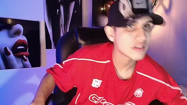 Snapshot of _realwav chatting on November 2, 2025, 5:56 am  realwav online show from November 2, 2025, 5:56 am