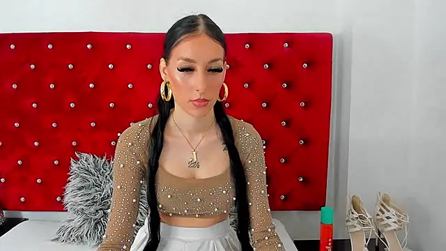 Snapshot of PleasureJasmine chatting on October 9, 2025, 7:20 am PleasureJasmine online show from October 9, 2025, 7:20 am