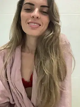 Snapshot of SweetGraciosa chatting on October 10, 2025, 12:55 am SweetGraciosa online show from October 10, 2025, 12:55 am