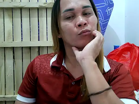 urdreamgirljacky online show from April 14, 2026, 7:13 am