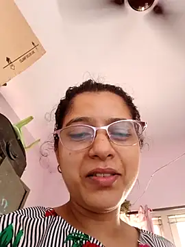 thanusi 2 online show from October 17, 2025, 5:44 am