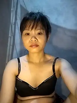 Snapshot of LinhNa999 chatting on September 23, 2025, 4:52 am LinhNa999 online show from September 23, 2025, 4:52 am