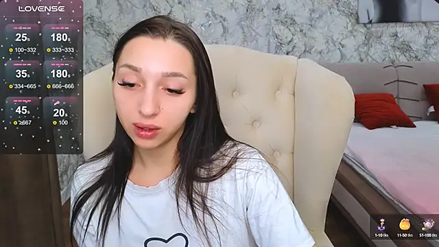 Snapshot of sheillawood chatting on October 9, 2025, 12:33 am sheillawood online show from October 9, 2025, 12:33 am