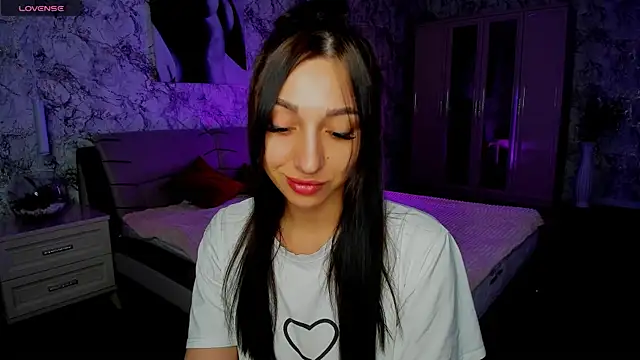 Snapshot of sheillawood chatting on October 14, 2025, 12:44 am sheillawood online show from October 14, 2025, 12:44 am