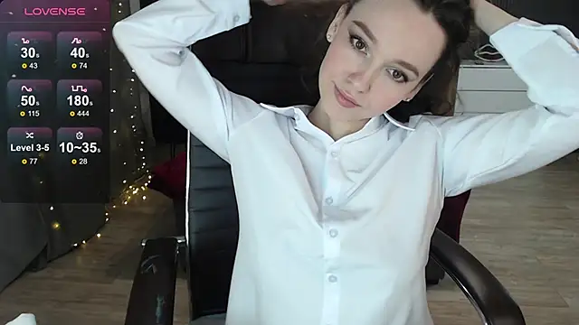 Snapshot of Sexy_Alexia69 chatting on September 27, 2025, 4:46 pm Sexy Alexia69 online show from September 27, 2025, 4:46 pm