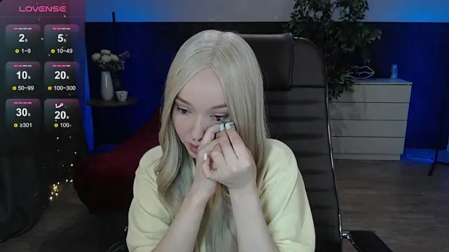 Snapshot of Sexy_Alexia69 chatting on October 26, 2025, 3:01 pm Sexy Alexia69 online show from October 26, 2025, 3:01 pm