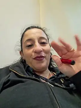 Snapshot of monella821 chatting on November 24, 2025, 6:08 pm monella821 online show from November 24, 2025, 6:08 pm