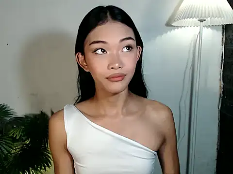 Snapshot of holyakiesha chatting on October 1, 2025, 4:50 am holyakiesha online show from October 1, 2025, 4:50 am