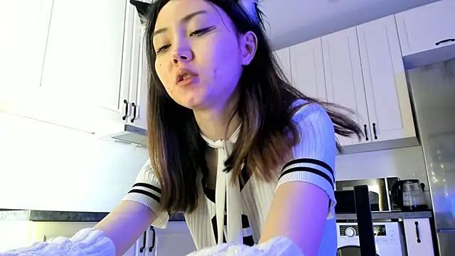 kawai mai online show from April 19, 2026, 2:07 pm