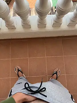 Snapshot of Manu97k chatting on February 7, 2026, 10:34 am Manu97k online show from February 7, 2026, 10:34 am