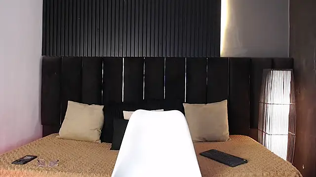 Snapshot of Dominic_ghost chatting on September 27, 2025, 10:16 pm Dominic ghost online show from September 27, 2025, 10:16 pm