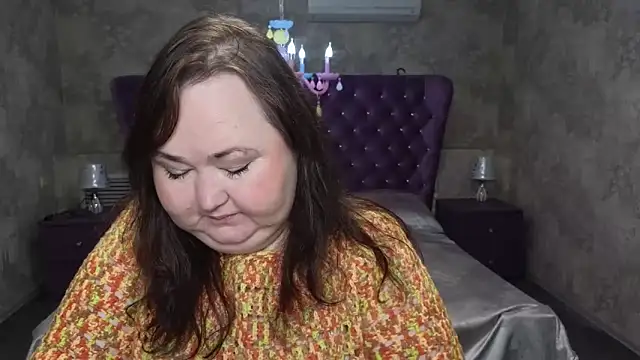 Snapshot of Eloisa_Eliot chatting on October 20, 2025, 2:50 pm Eloisa Eliot online show from October 20, 2025, 2:50 pm