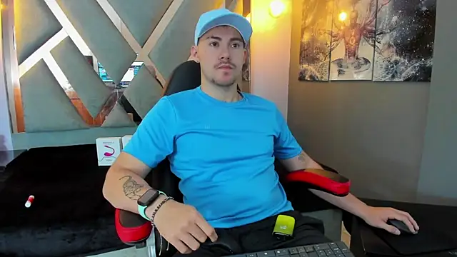 BrunoWalkerr online show from October 10, 2025, 12:50 pm