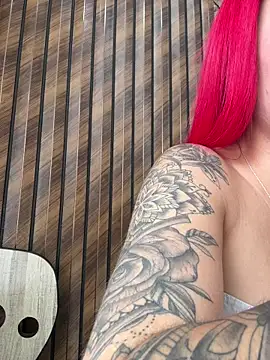 Snapshot of Scarlett_fiire chatting on October 28, 2025, 3:11 pm Scarlett fiire online show from October 28, 2025, 3:11 pm