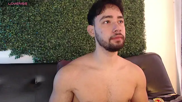 Snapshot of sam_ford_2 chatting on October 3, 2025, 1:01 pm sam ford 2 online show from October 3, 2025, 1:01 pm