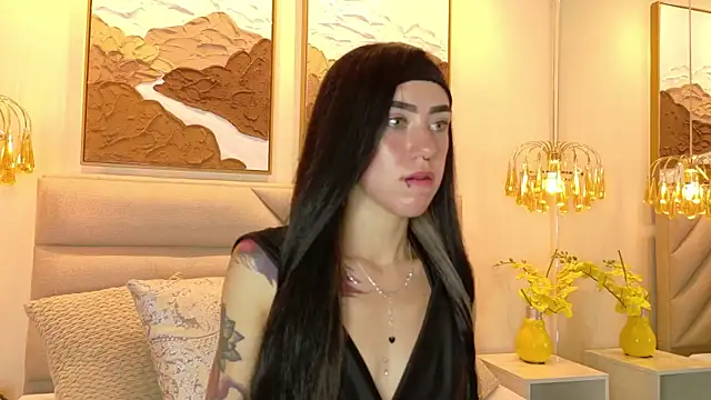 Snapshot of athziry_g chatting on October 29, 2025, 4:22 am athziry g online show from October 29, 2025, 4:22 am