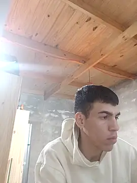 Snapshot of ggggggg87544yyrrk chatting on October 29, 2025, 2:43 am ggggggg87544yyrrk online show from October 29, 2025, 2:43 am