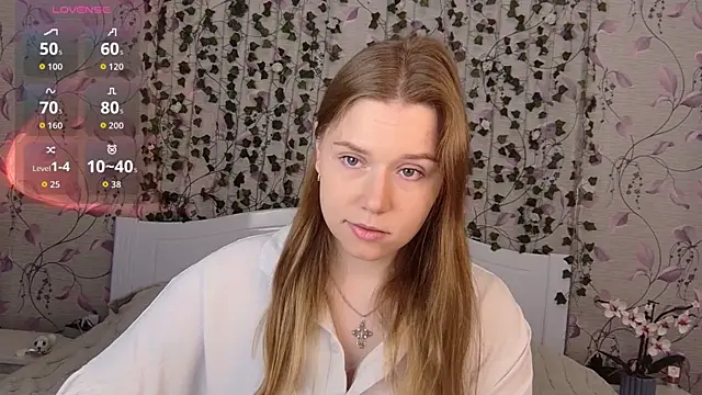 Snapshot of _influensii_ chatting on October 10, 2025, 5:08 am influensii online show from October 10, 2025, 5:08 am