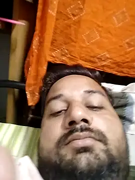 Snapshot of sumit_19 chatting on October 5, 2025, 5:03 pm sumit 19 online show from October 5, 2025, 5:03 pm