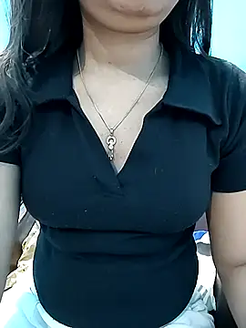 Vaani Actress online show from February 2, 2026, 3:22 pm