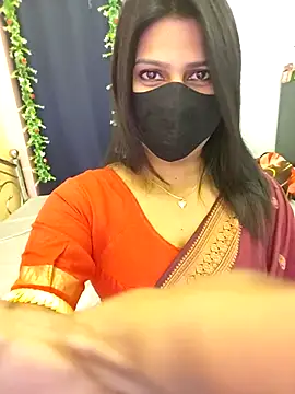 hoty sonali online show from October 3, 2025, 12:50 pm