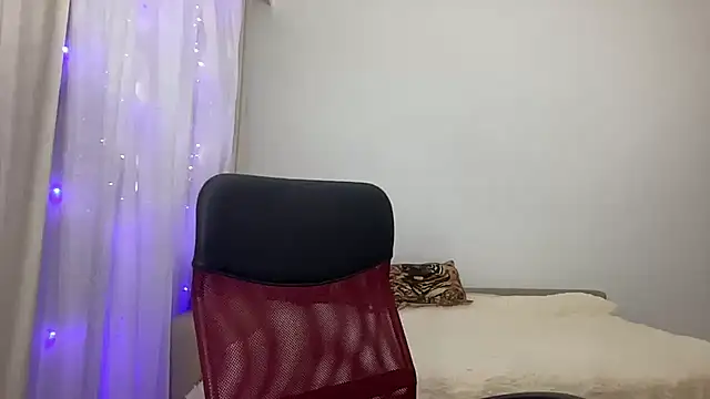 Snapshot of Maria_Anna_mm chatting on October 6, 2025, 5:13 pm Maria Anna mm online show from October 6, 2025, 5:13 pm