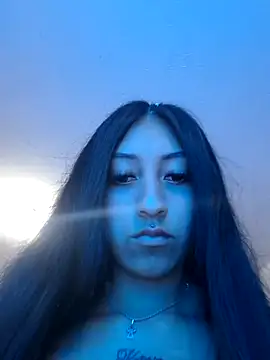 Wendy-13 online show from September 17, 2025, 7:05 pm