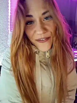 SlimBellaa online show from January 5, 2026, 10:13 pm