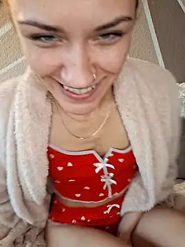 SlimBellaa online show from February 16, 2026, 10:36 am