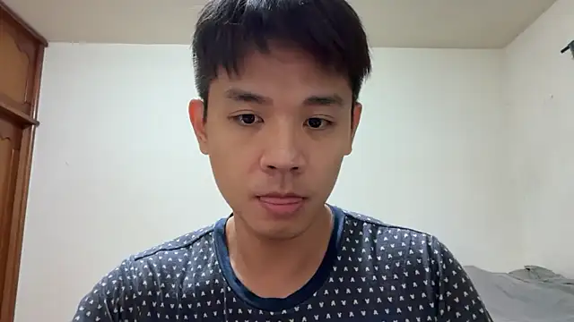 Snapshot of Foxfoxfox4 chatting on February 8, 2026, 1:42 pm Foxfoxfox4 online show from February 8, 2026, 1:42 pm