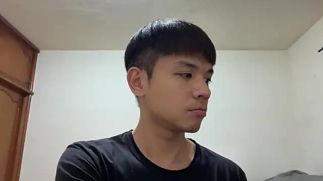 Snapshot of Foxfoxfox4 chatting on February 15, 2026, 3:44 pm Foxfoxfox4 online show from February 15, 2026, 3:44 pm