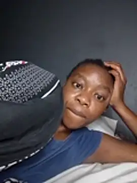 Snapshot of sexyhotchic93 chatting on October 27, 2025, 11:16 pm sexyhotchic93 online show from October 27, 2025, 11:16 pm