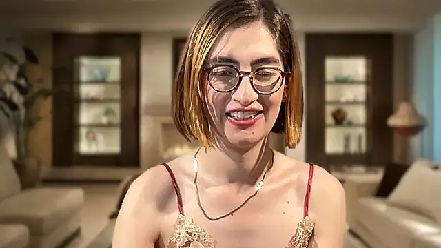 rousseblossom online show from November 12, 2025, 1:21 am