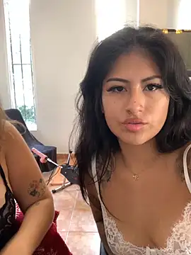 Snapshot of mrskarmaa chatting on October 16, 2025, 8:11 am mrskarmaa online show from October 16, 2025, 8:11 am