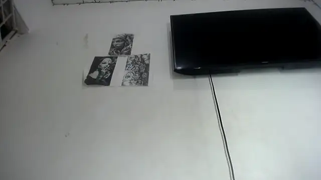 Snapshot of Foxy_Lovex chatting on October 8, 2025, 10:10 pm Foxy Lovex online show from October 8, 2025, 10:10 pm