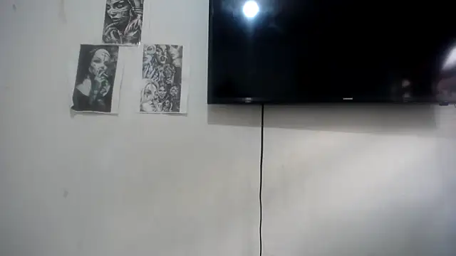 Foxy Lovex online show from December 17, 2025, 9:20 pm