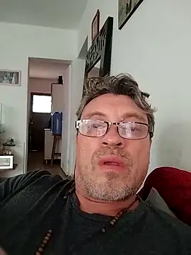 semental0970 online show from September 13, 2025, 8:09 pm
