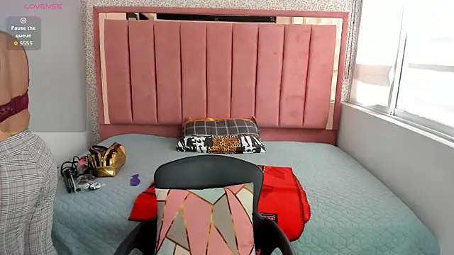 Snapshot of Barbara_fox__ chatting on January 16, 2026, 11:58 am Barbara fox online show from January 16, 2026, 11:58 am