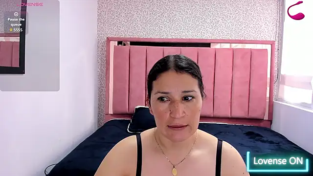 Snapshot of Barbara_fox__ chatting on February 21, 2026, 11:45 am Barbara fox online show from February 21, 2026, 11:45 am