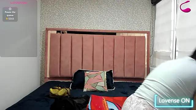 Snapshot of Barbara_fox__ chatting on February 24, 2026, 11:55 am Barbara fox online show from February 24, 2026, 11:55 am